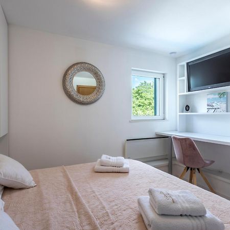 Holiday House Mala Sinj Εξωτερικό φωτογραφία